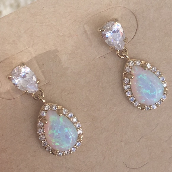 Chloe + Isabel Clara Drop Earrings New - Picture 6 of 8